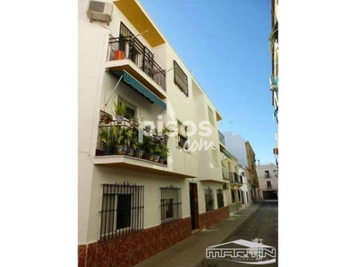 Piso en venta en Calle del Poeta Lucano, 14