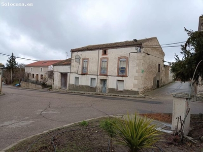 Casa en venta en Viloria del Henar. Parcela 450 m². Ref.1917