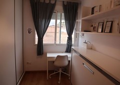 Apartamento con 2 habitaciones amueblado con ascensor y aire acondicionado en Murcia