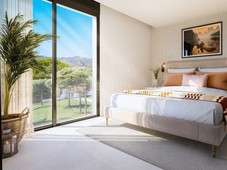 Ático con 2 habitaciones con ascensor, parking, piscina, calefacción y aire acondicionado en Marbella