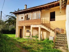 Venta Casa unifamiliar en Calle La Riera Peon Gijon Villaviciosa. A reformar 200 m²