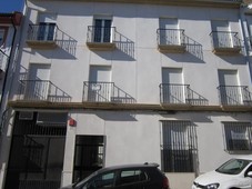 Venta Piso Aguilar de La Frontera. Piso de tres habitaciones en Calle Altozano. Segunda planta