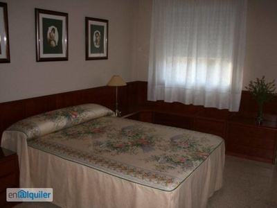 Apartamento amueblado en. Av. Ricardo carapeto