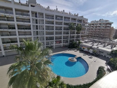 Apartamento con 2 habitaciones con ascensor, calefacción y aire acondicionado en Salou