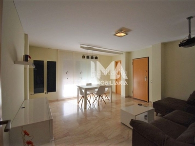 Ático con 2 habitaciones con ascensor y aire acondicionado en Riba - roja de Túria