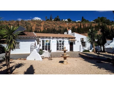 Casa en venta en Cortijo Romero , Cerca del Lago
