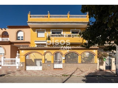 Casa en venta en San Cayetano en Zona de San Cayetano-Avenida Cristóbal Colón por 219.500 €