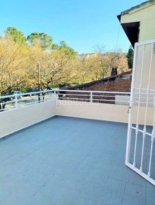 Casa pareada con 4 habitaciones con parking y aire acondicionado en Aranjuez