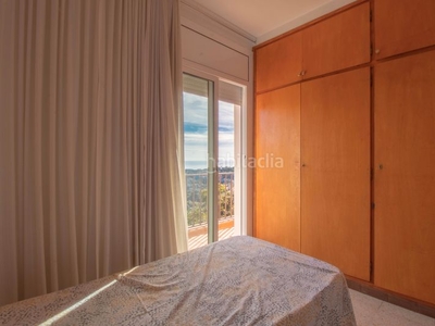 Chalet con 4 habitaciones amueblado con parking, vistas al mar y vistas a la montaña en Sant Cebrià de Vallalta