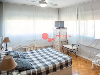 Piso con 3 habitaciones con ascensor, calefacción y aire acondicionado en Pinto