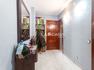 Piso con 3 habitaciones con ascensor en Les Planes Hospitalet de Llobregat (L´)