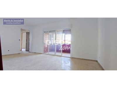 Piso en venta en Calle Puerto de Piedrafita, 15 en Juan XXIII-Rochelambert por 69.000 €