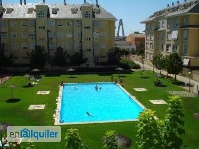 Piso urbanización jardines del guadiana, con piscina