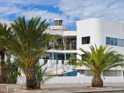 Villa con terreno en venta en la A-3108' Níjar