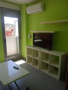 Alquiler de estudio en Espinardo con muebles y balcón