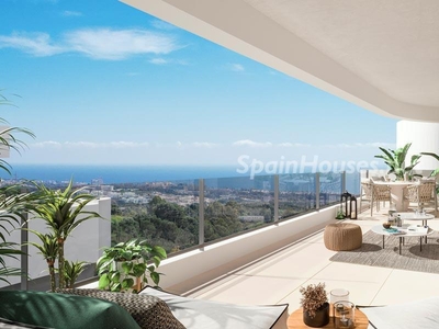 Apartamento en venta en Alto de los Monteros, Marbella