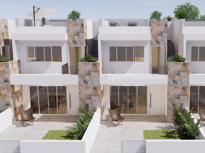 Casa adosada en venta en Orihuela Costa