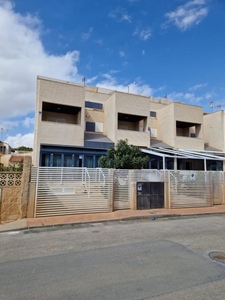 Casa adosada en venta en San Pedro del Pinatar