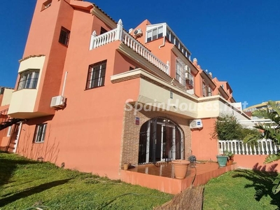 Chalet pareado en venta en Fuengirola