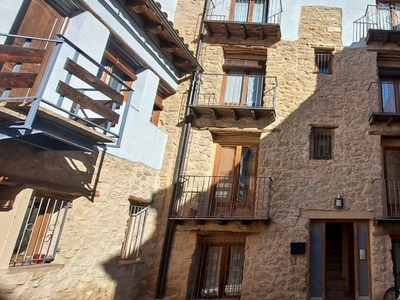 Piso en venta en Calle San Cristobal, 1º, 44580, Valderrobres (Teruel)