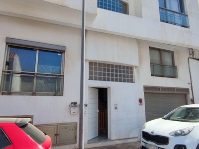 Piso en venta enc. pizarro, 120,puerto del rosario,las palmas