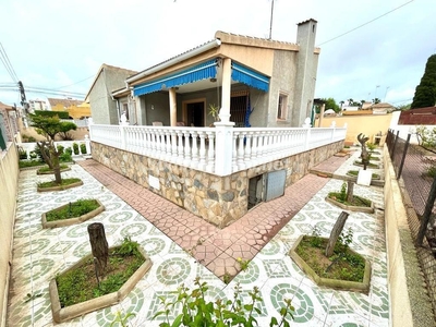 Villa en venta en Centro, Torrevieja