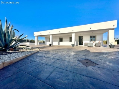 Villa en Venta en San Vicente del Raspeig, Alicante