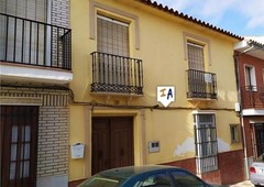 CHALET ADOSADO EN VENTA