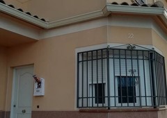 CHALET ADOSADO EN VENTA