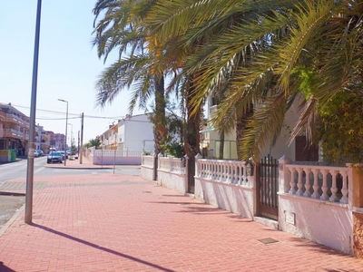 Apartamento en venta en Playa de los Náufragos, Torrevieja, Alicante