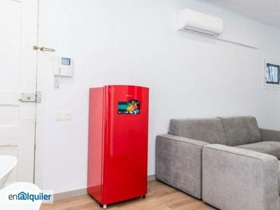 Acogedor apartamento de 1 dormitorio con aire acondicionado en alquiler cerca del metro en el centro del Eixample