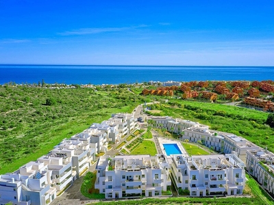 Alquiler de piso en calle Serenity View de 3 habitaciones con terraza y piscina