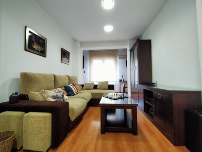 Alquiler de piso en Fígares de 3 habitaciones con terraza y muebles