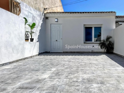 Casa adosada en venta en Nueva Torrevieja, Torrevieja