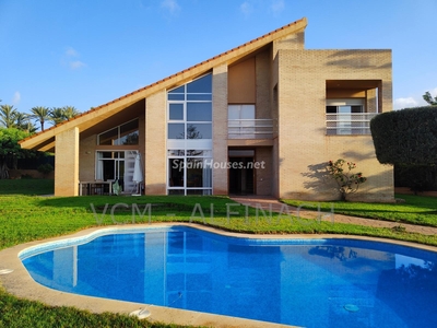 Casa independiente en venta en Los Monasterios-Alfinach, Puçol