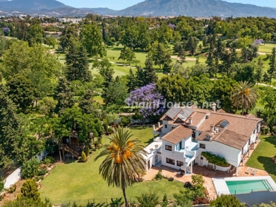 Villa en venta en Guadalmina Baja, Marbella