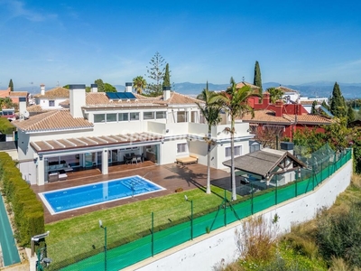 Villa independiente en venta en Málaga