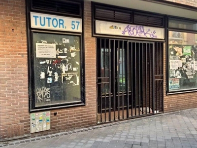 Local comercial Calle del Tutor 57 Madrid Ref. 89905533 - Indomio.es