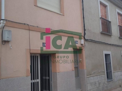 Venta Casa unifamiliar Arroyo de La Luz. Con terraza 189 m²