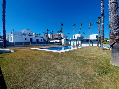 Algorfa villa en venta