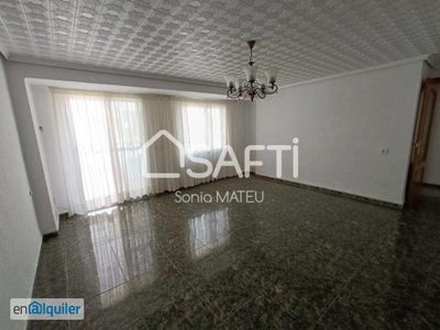 Apartamento en Alquiler en Sagunto con 98 M2