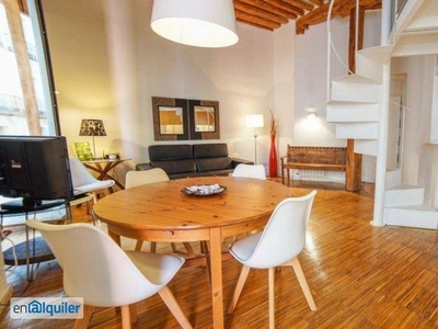 Precioso apartamento de 2 dormitorios en alquiler cerca de la Puerta del Sol en Madrid Centro