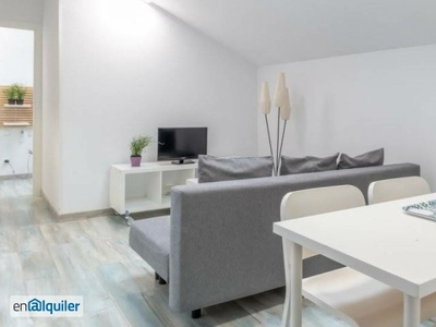 Apartamento central de 1 dormitorio con aire acondicionado en alquiler en Lavapiés