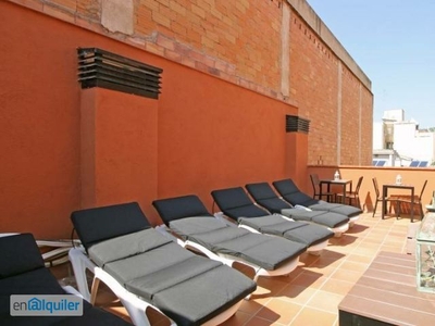 Apartamento de 1 dormitorio con aire acondicionado en alquiler en Gracia.