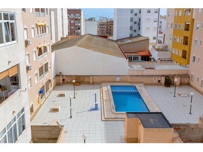 APARTAMENTO DE 1 DORMITORIO CON PISCINA COMUNITARIA POR SOLO 59.900€!!