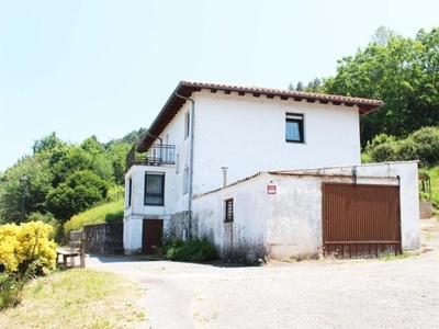 Casa con terreno en Reocín