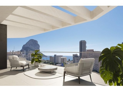 Nuevo residencial de apartamentos a pocos metros de la playa del Arenal en Calpe con vistas al mar.