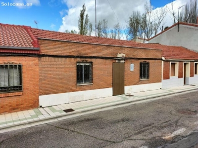 SE VENDE CASA PARA REFORMAR EN ZONA CRISTO