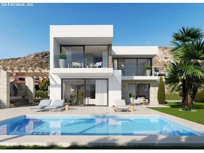 Villa de nueva construcción con vistas al mar en Finestrat