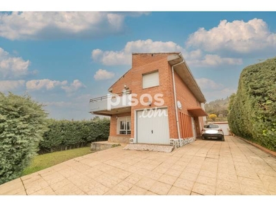 Casa en venta en Calle N-Vi en Guadarrama por 399.900 €